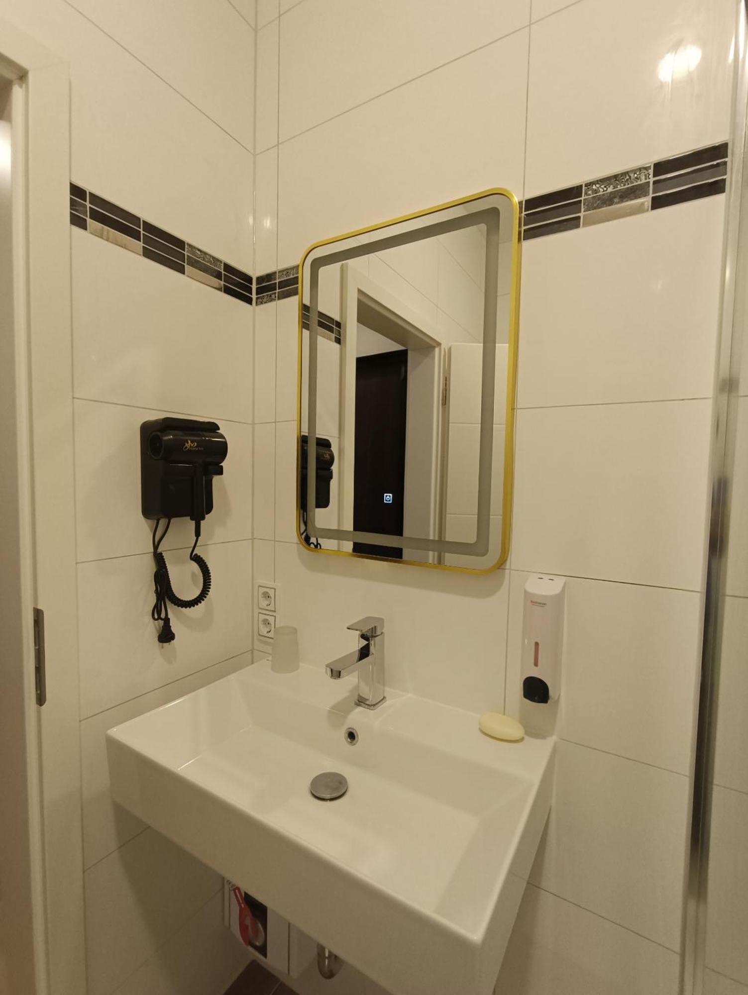Hotel Destille Дормаген Номер фото